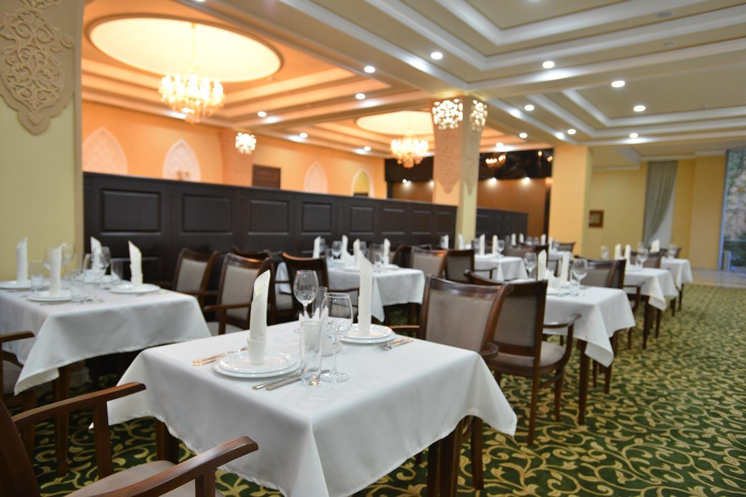 Gloria Hotel Ташкент Екстериор снимка