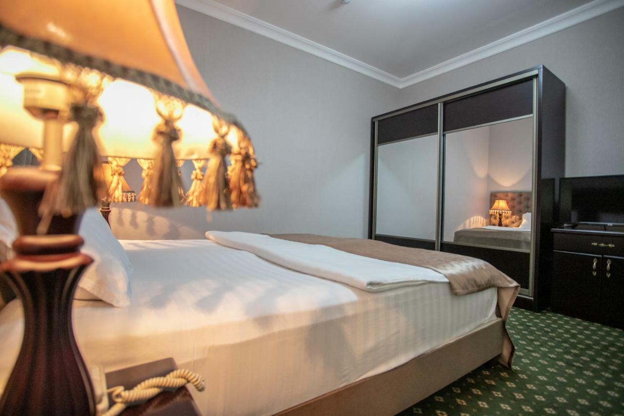 Gloria Hotel Ташкент Екстериор снимка