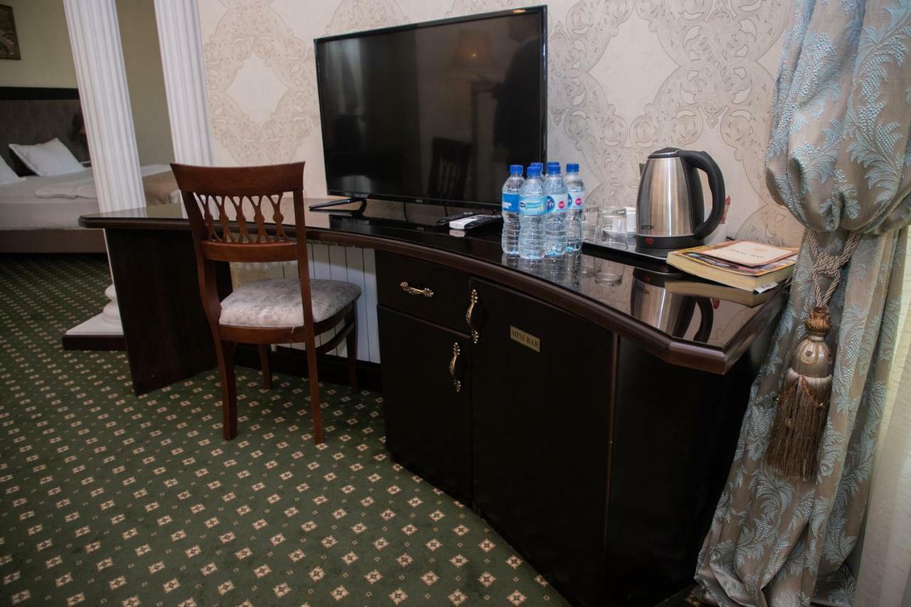 Gloria Hotel Ташкент Екстериор снимка